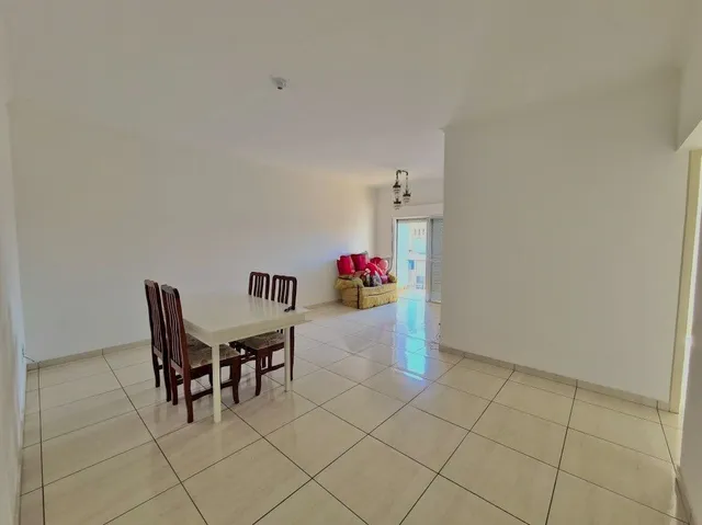 Apartamento com 2 dormitórios