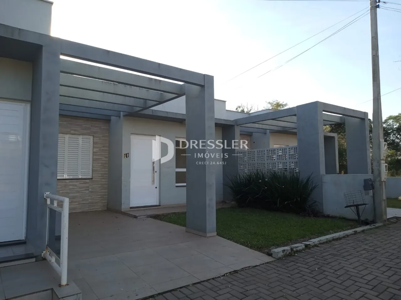 Casa geminada com 2 dormitórios, foto 1