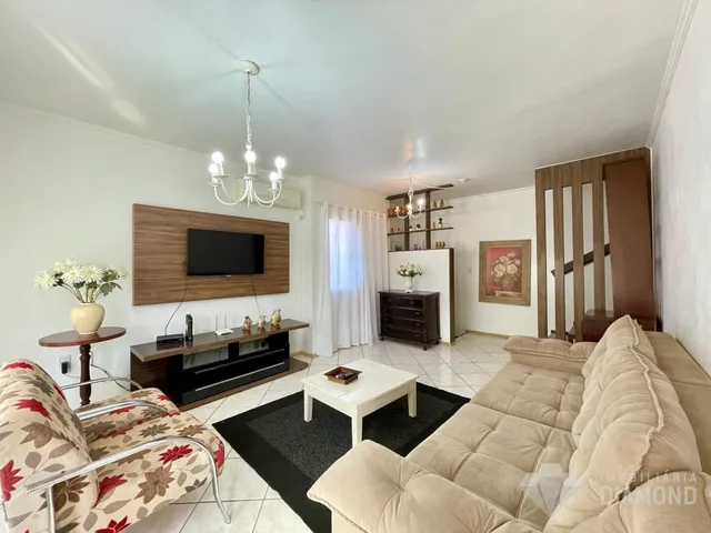 Casa com 4 dormitórios, foto 3