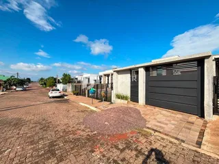 Casa geminada com 2 dormitórios, foto 4