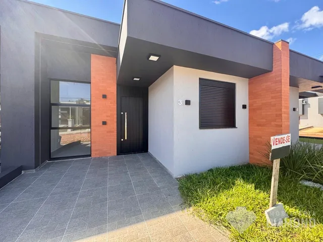Casa geminada com 2 dormitórios