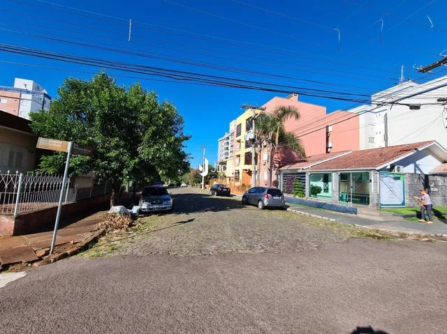 Vista da fachada de uma propriedade na rua em Lajeado, Brasil.