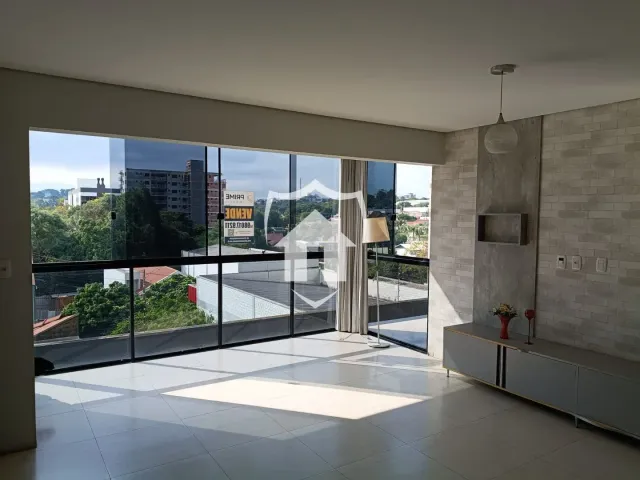 Apartamento com 3 dormitórios
