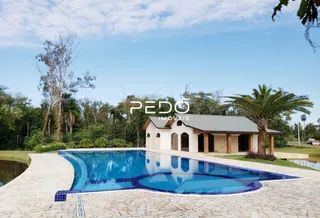 Foto da piscina externa de uma propriedade em Lajeado.