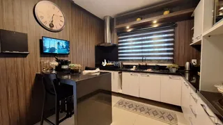 Casa com 3 dormitórios, foto 8