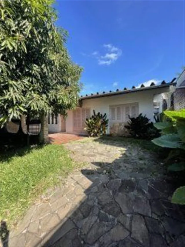 Casa com 3 dormitórios