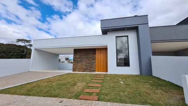 Casa com 3 dormitórios