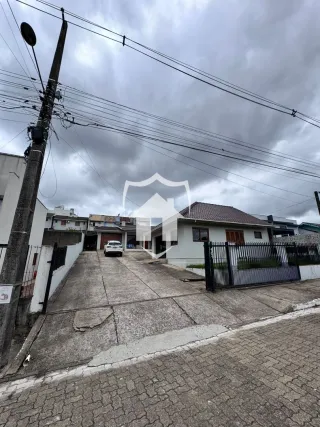 Casa com 3 dormitórios, foto 2