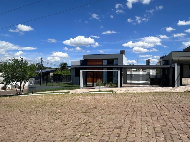 Casa com 3 dormitórios