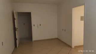 Apartamento com 2 dormitórios, foto 2