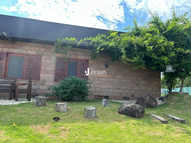 Casa com 4 dormitórios, foto 3