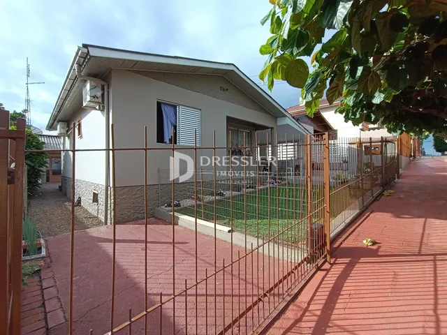 Casa com 5 dormitórios