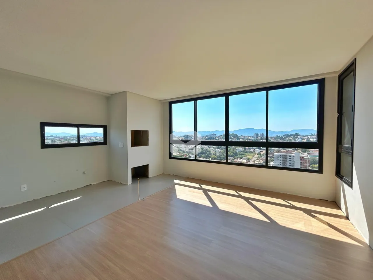 Apartamento com 2 dormitórios, foto 1
