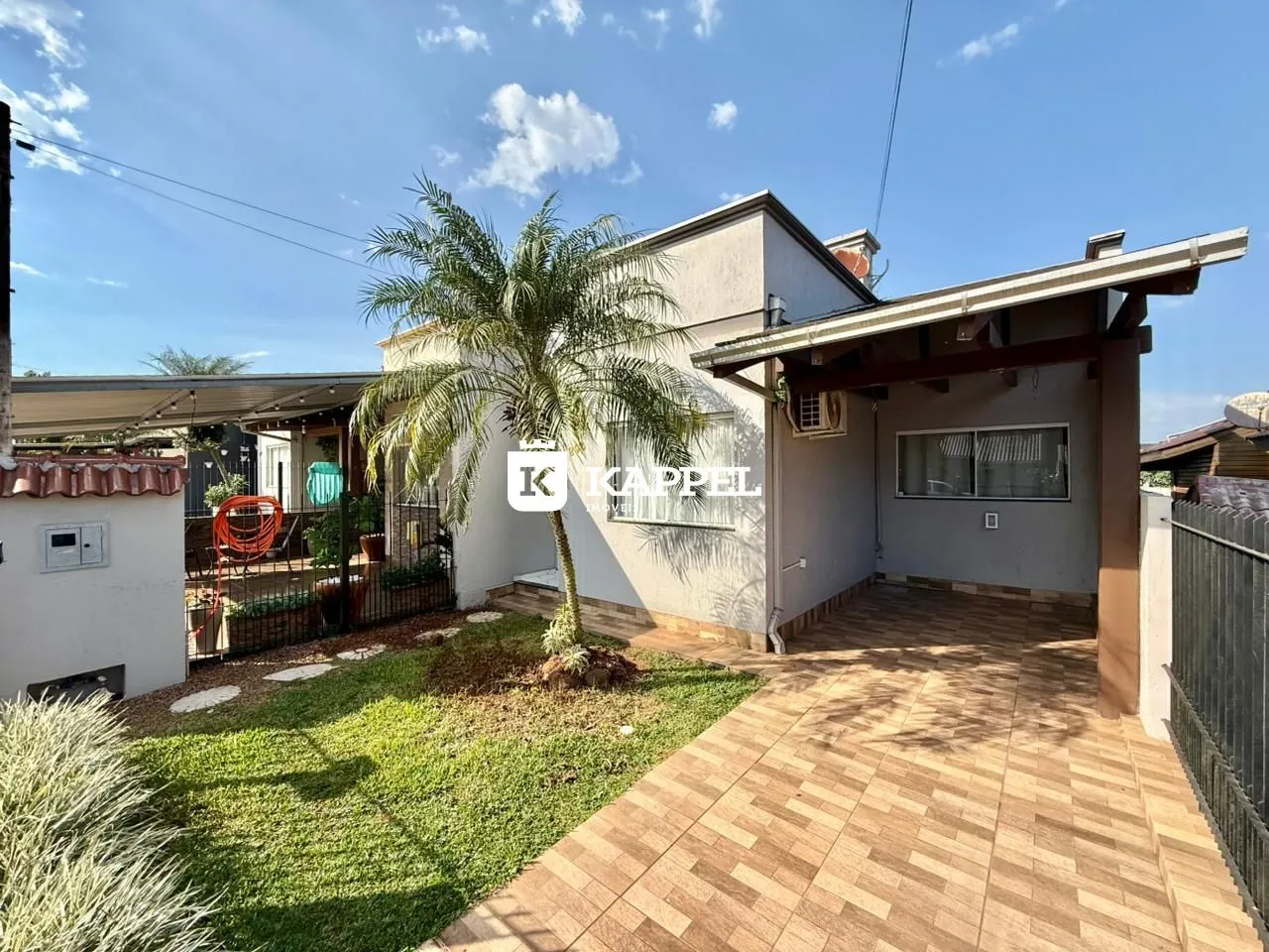 Casa geminada com 2 dormitórios, foto 1