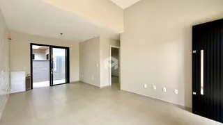 Casa com 2 dormitórios, foto 3