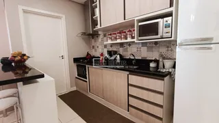 Apartamento com 3 dormitórios, foto 8