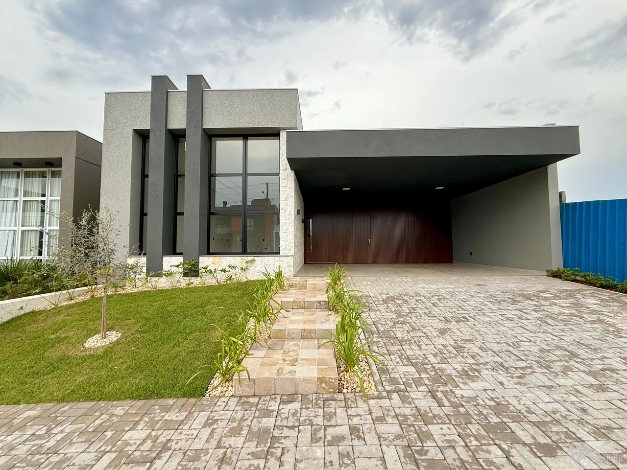 Casa com 3 dormitórios, foto 1