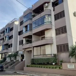 Foto da fachada de um prédio residencial em Lajeado, Brasil.