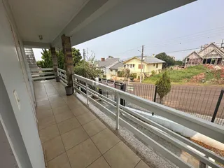 Casa com 4 dormitórios, foto 3