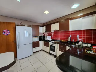 Apartamento com 3 dormitórios, foto 3