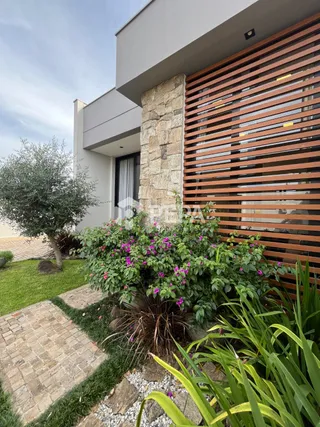 Casa com 3 dormitórios, foto 2