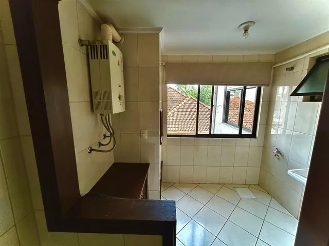 Apartamento com 2 dormitórios, foto 3