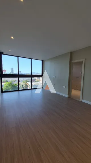 Apartamento com 4 dormitórios, foto 19