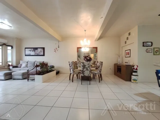 Casa com 5 dormitórios, foto 5