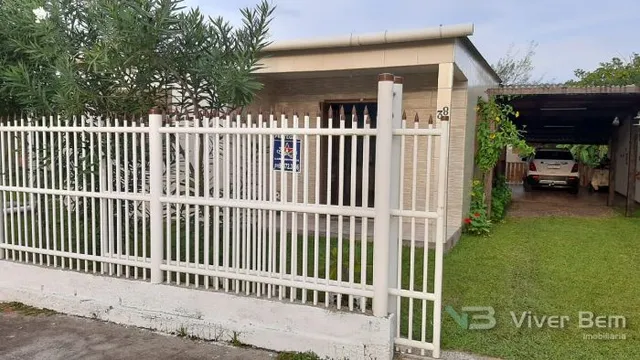 Casa com 3 dormitórios
