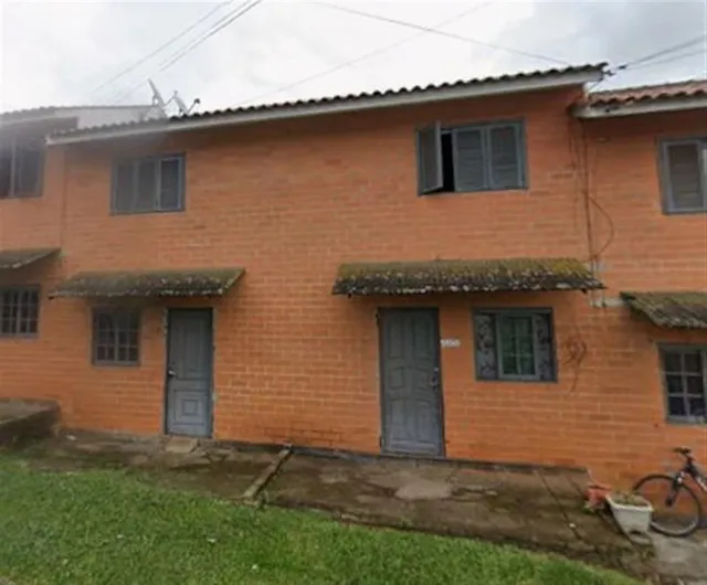Sobrado com 2 dormitórios