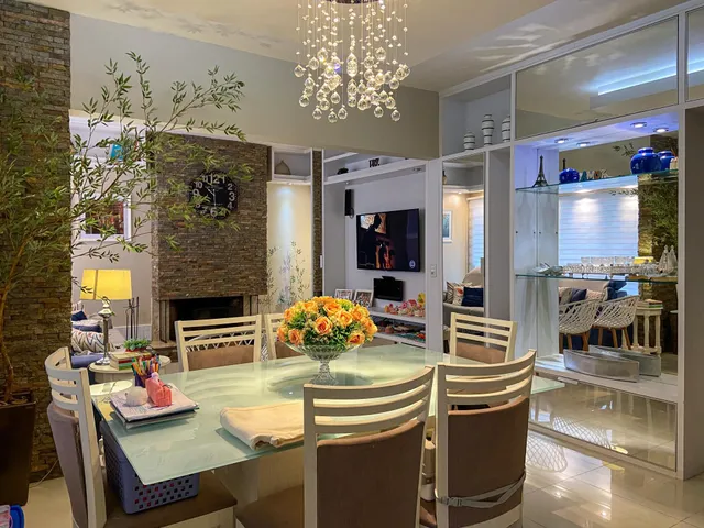 Casa com 3 dormitórios