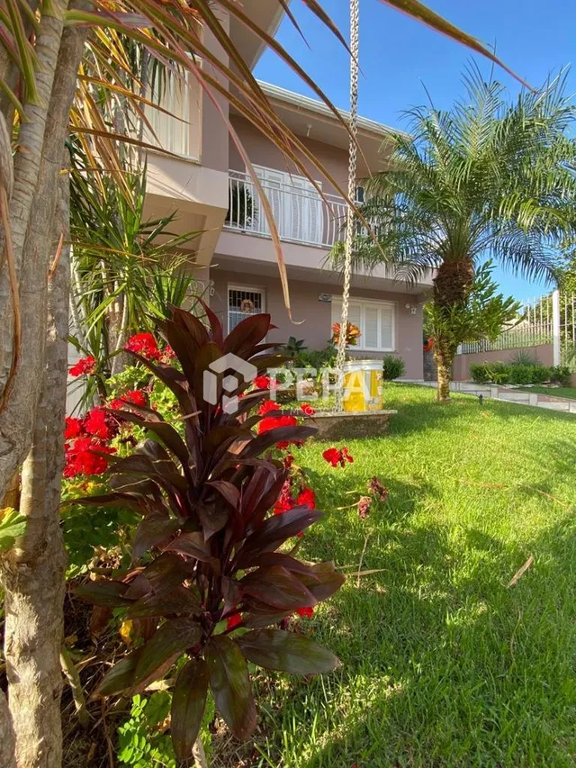Casa com 4 dormitórios, foto 3