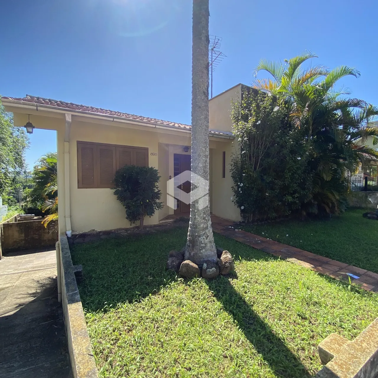Casa com 3 dormitórios, foto 1