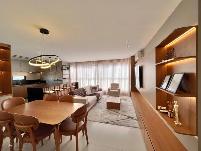 Apartamento com 3 dormitórios