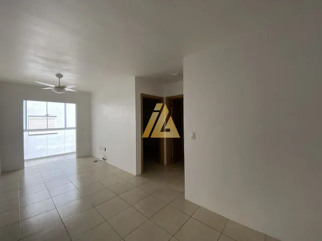 Apartamento com 2 dormitórios, foto 2