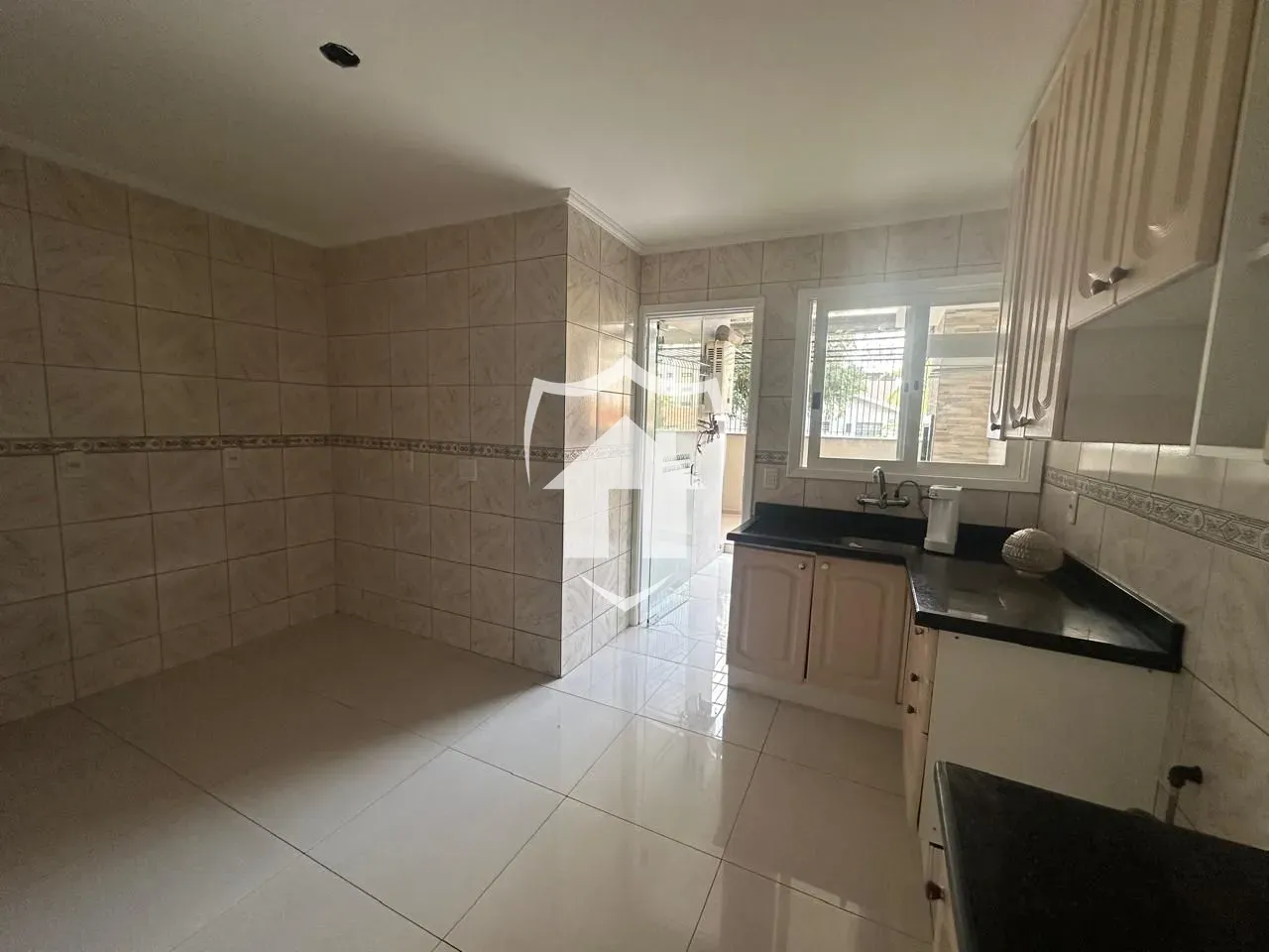 Apartamento com 3 dormitórios, foto 1