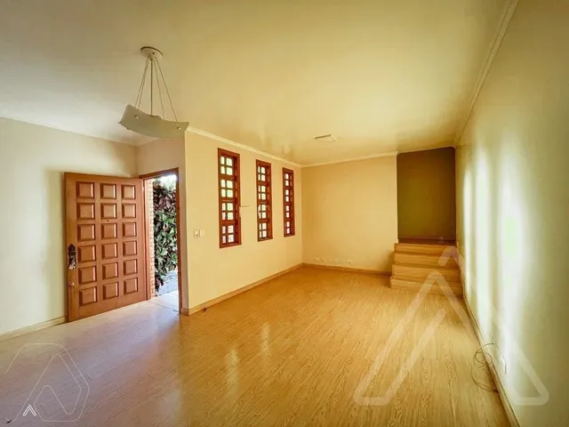 Casa com 3 dormitórios, foto 2