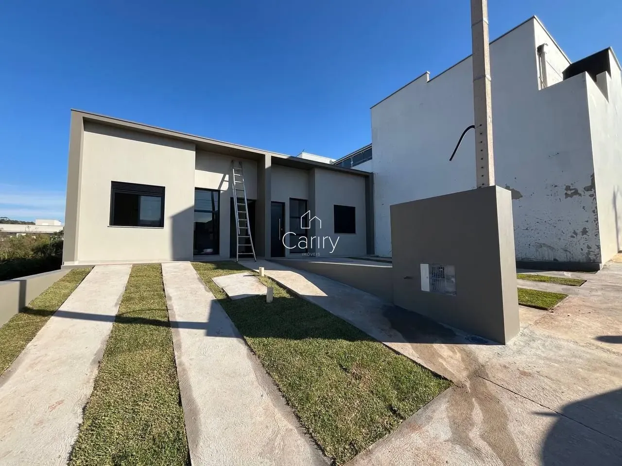 Casa geminada com 2 dormitórios, foto 1