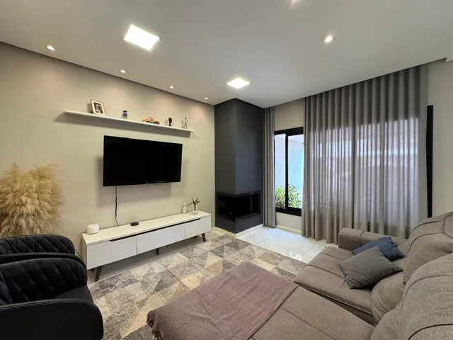 Casa com 2 dormitórios