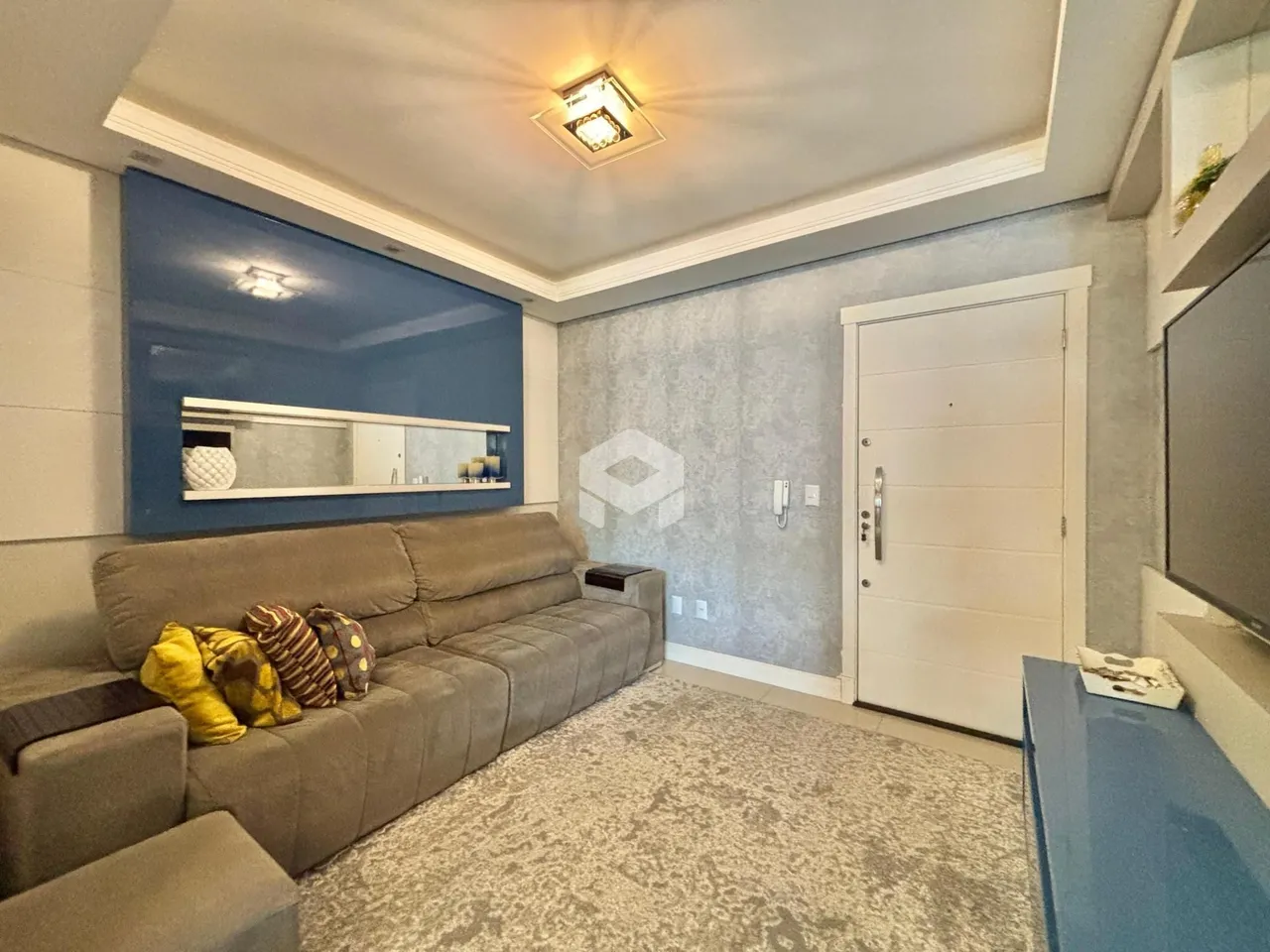 Apartamento com 2 dormitórios, foto 1