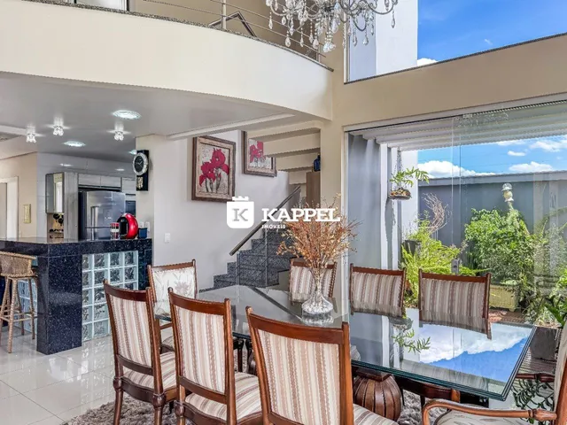 Casa com 4 dormitórios, foto 3