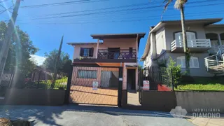 Casa com 4 dormitórios, foto 2