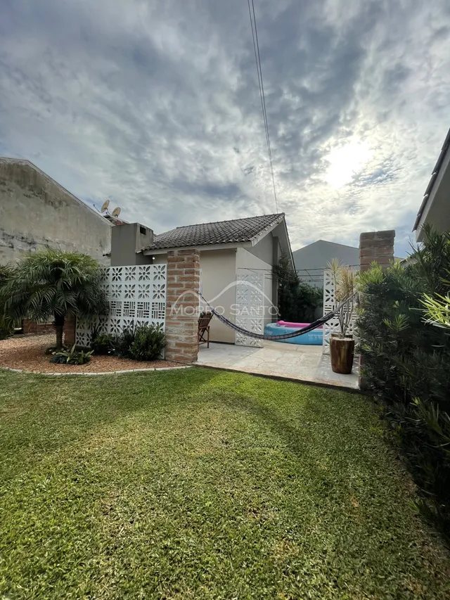 Casa com 1 dormitório