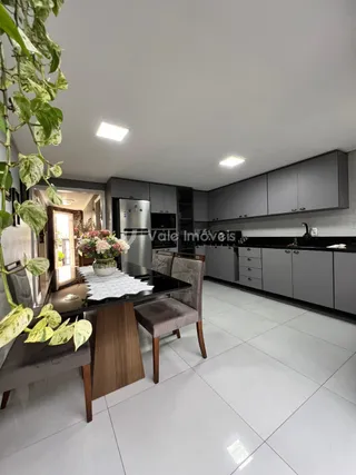 Casa com 3 dormitórios, foto 8