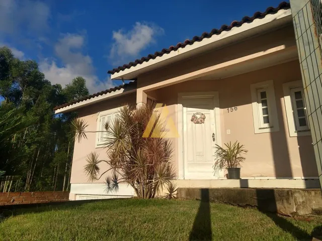 Casa com 2 dormitórios
