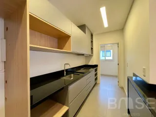 Apartamento com 2 dormitórios, foto 2
